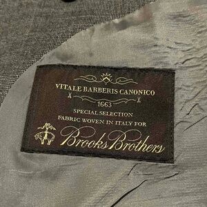 Brooks Brothers 1818 Regent Fit Wool 46R/40 Suit US Made Italian VBC Fabric